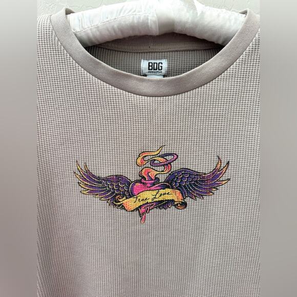 URBAN OUTFITTERS BDG | Waffle Knit Graphic Thermal Long Sleeve Top | Large - Picture 5 of 8